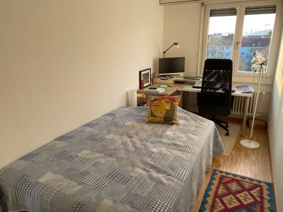 Stanza in un appartamento condiviso, foto 1 di 9