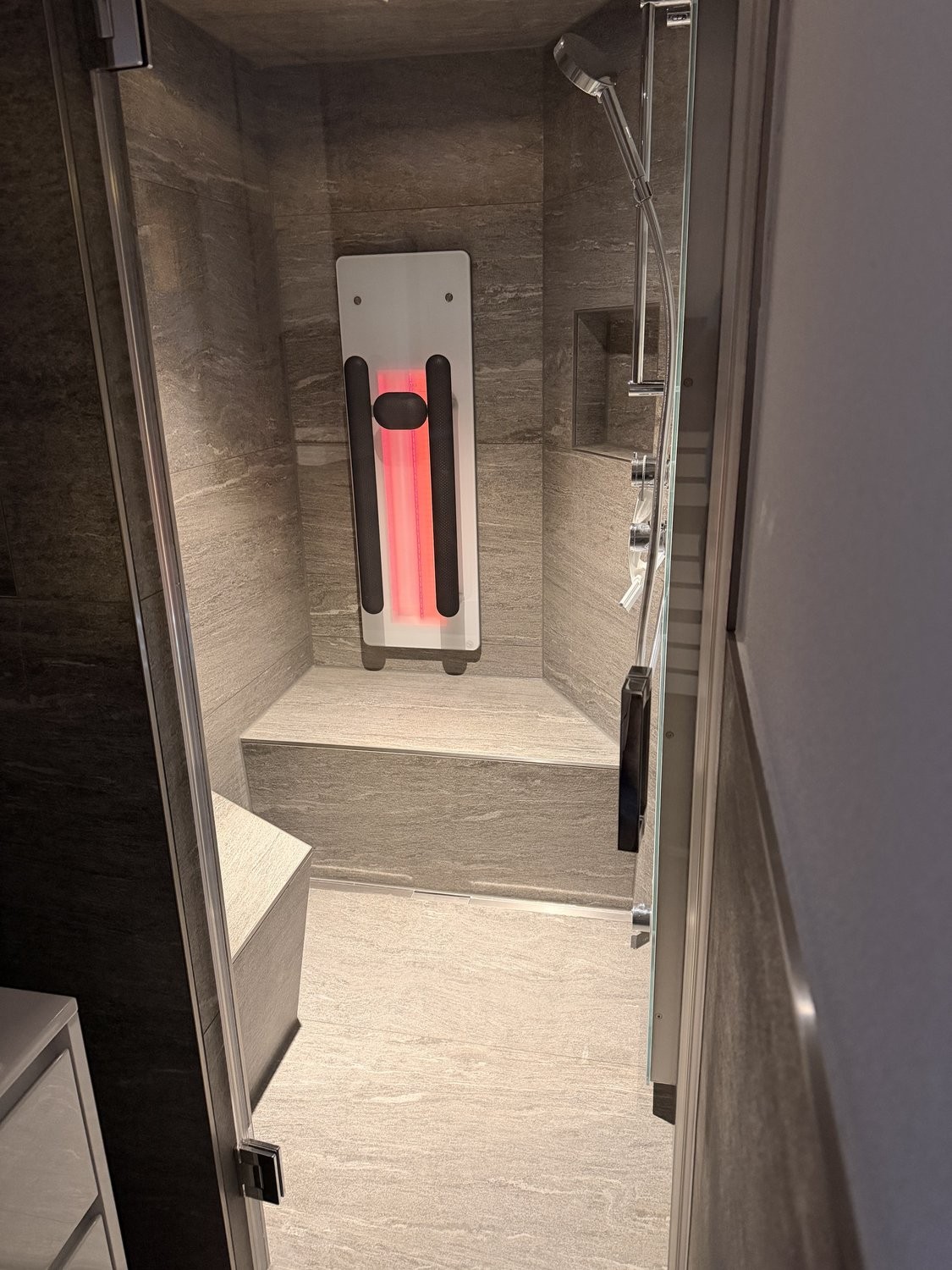 3 rooms furnished flat