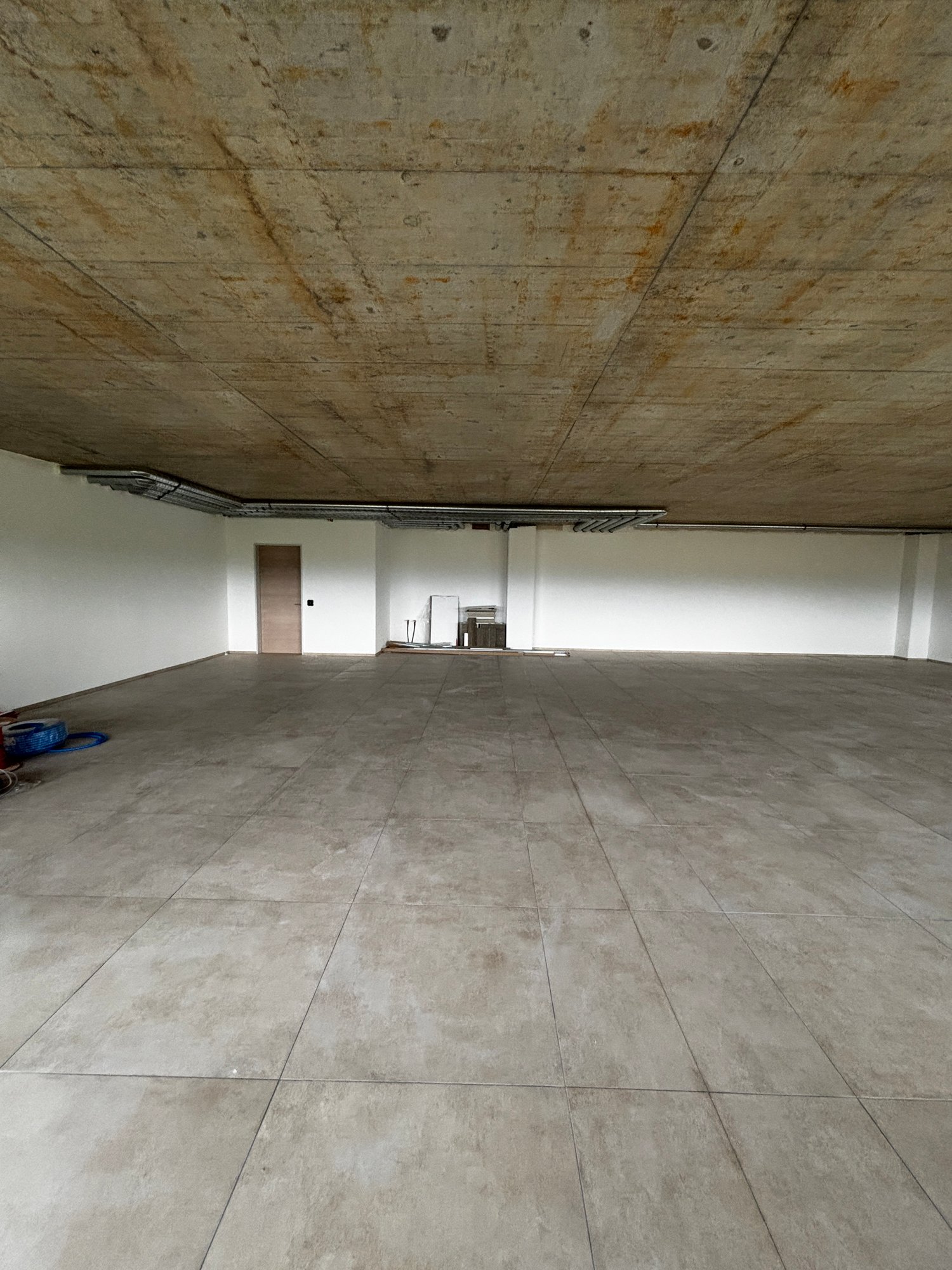 277m² commerciale