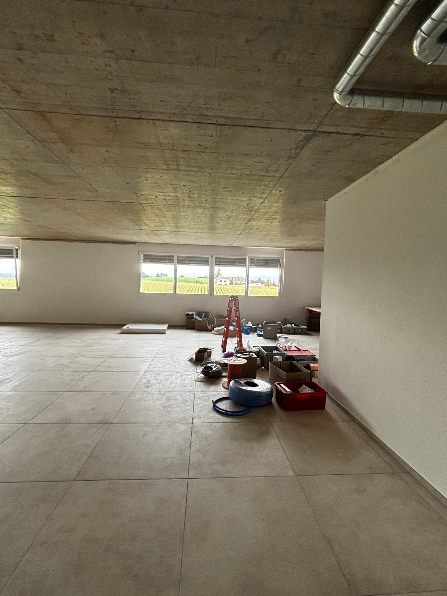 277m² commerciale