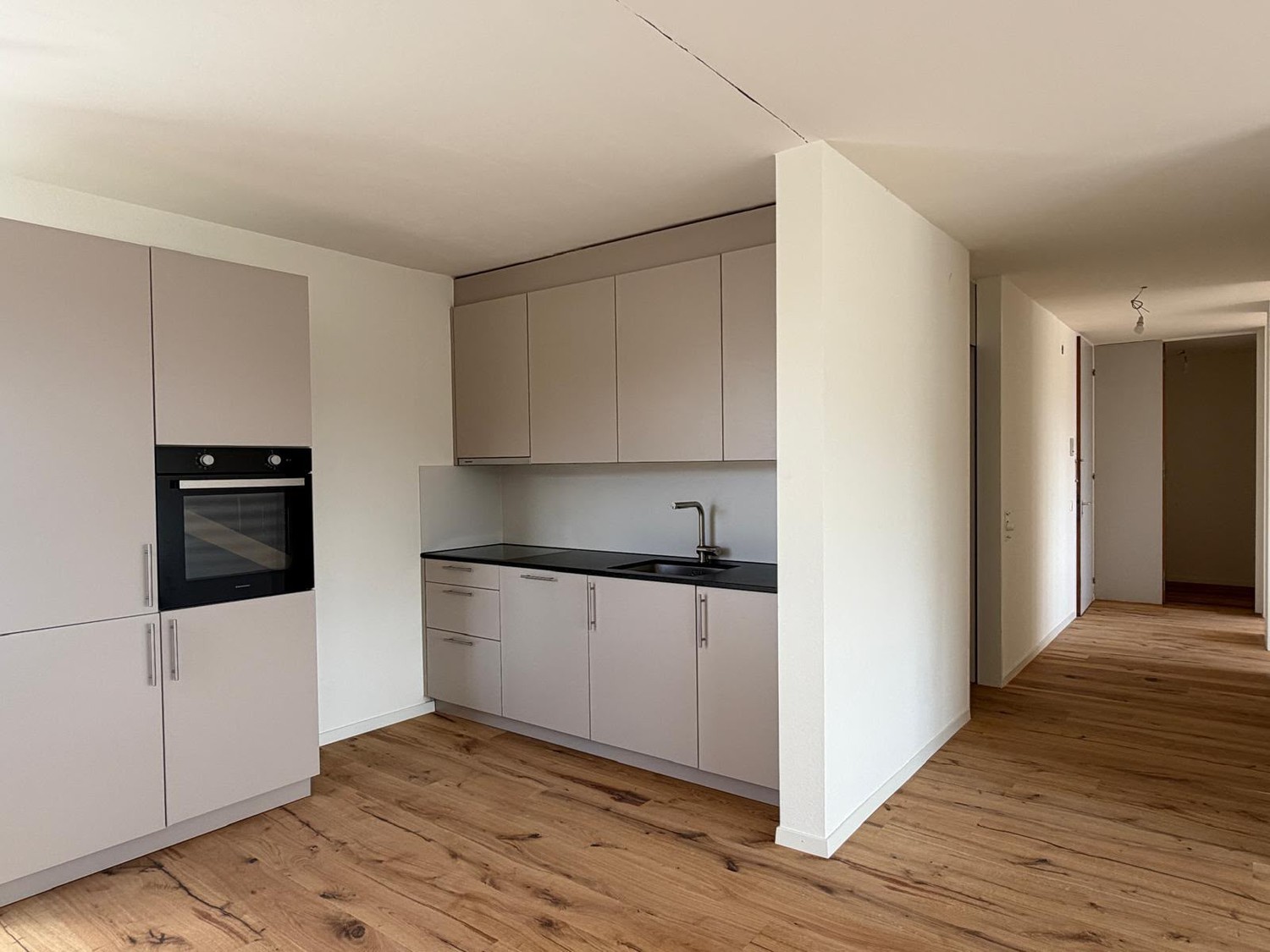 Appartamento di 2 ½ locali, foto 2 di 10