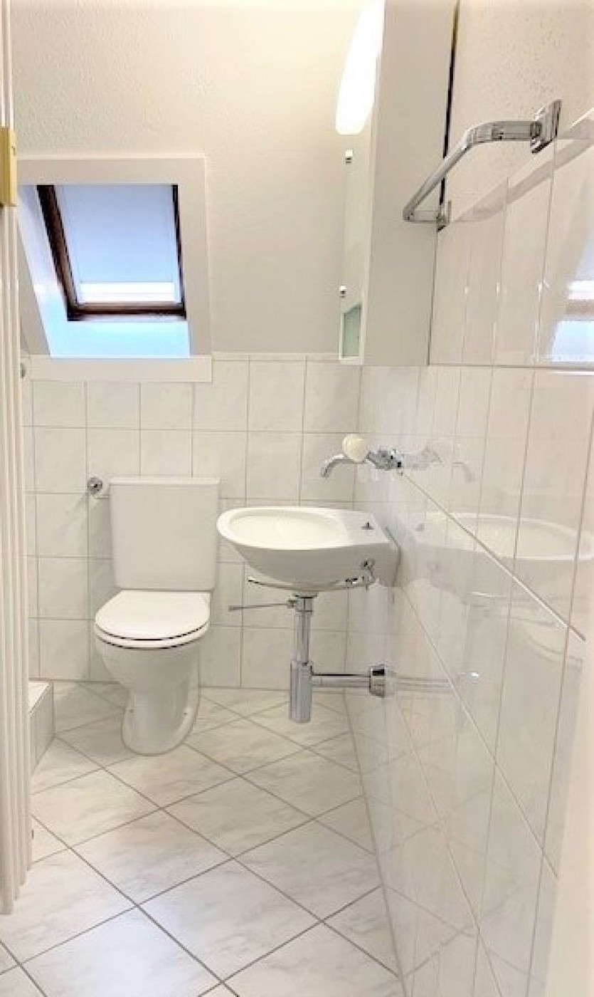 1 locali appartamento mansardato, foto 10 di 10
