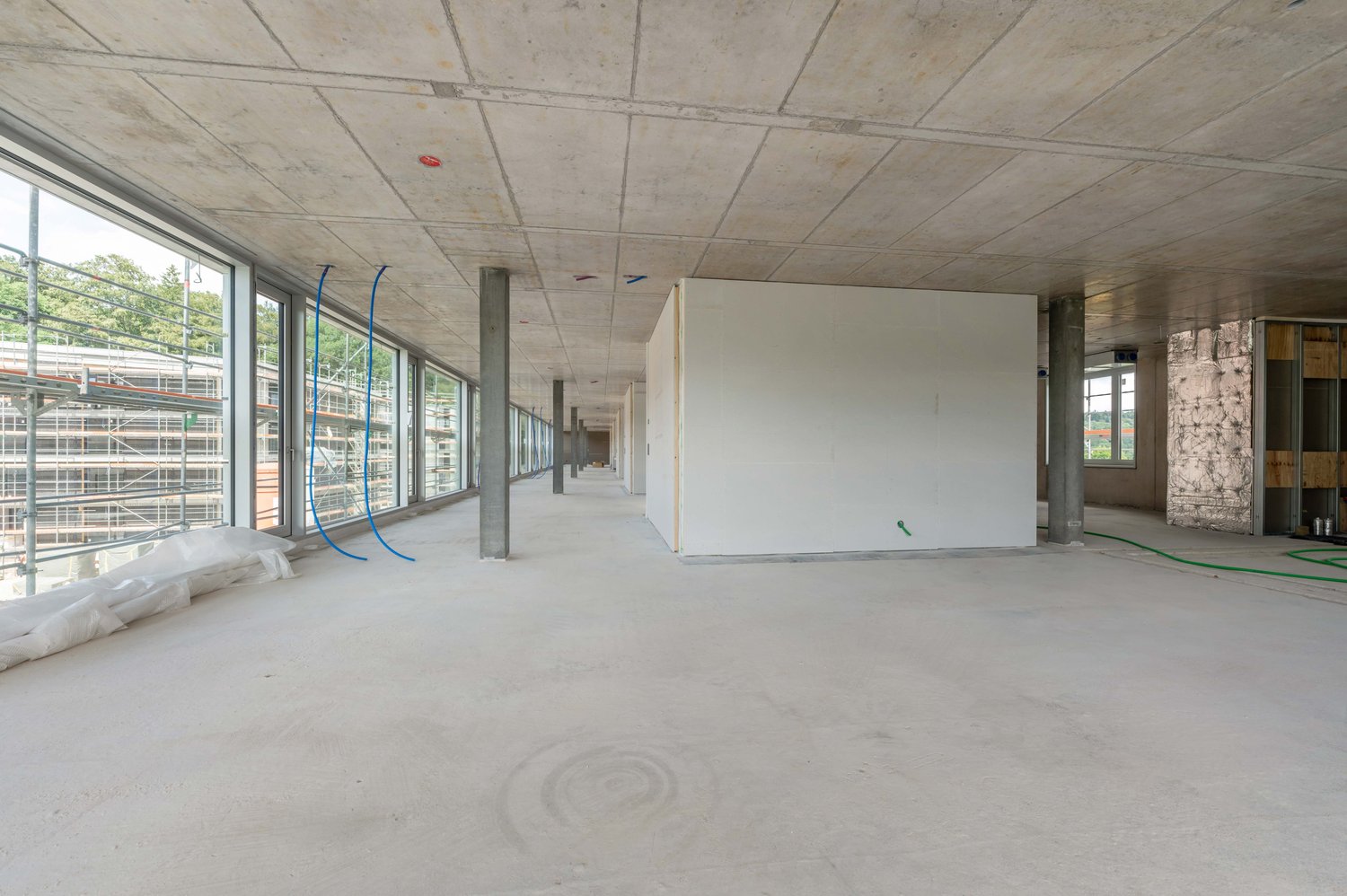 371m² ufficio