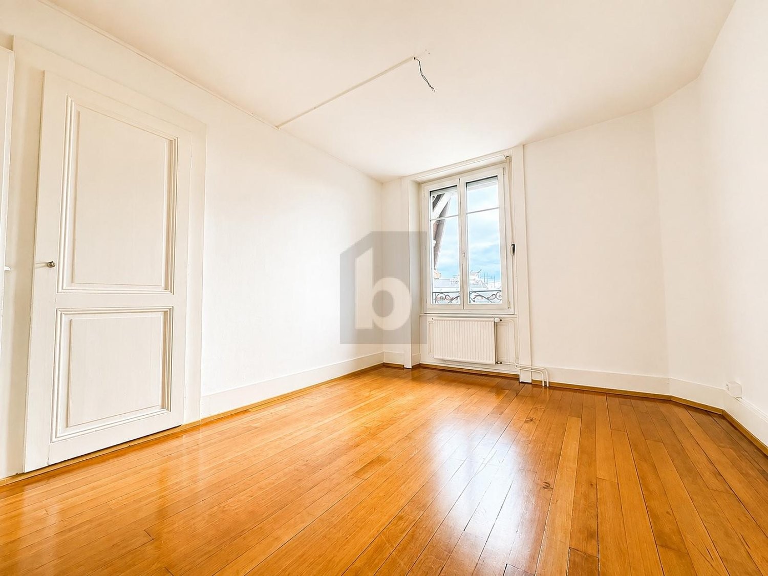 3 rooms roof flat
