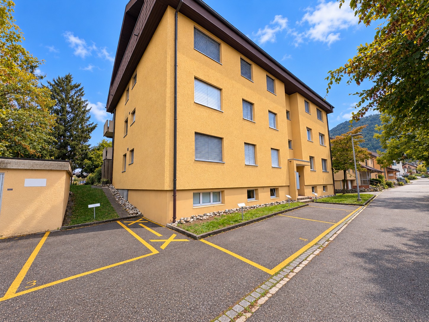 Appartamento mansardato di 3 ½ locali, foto 2 di 10