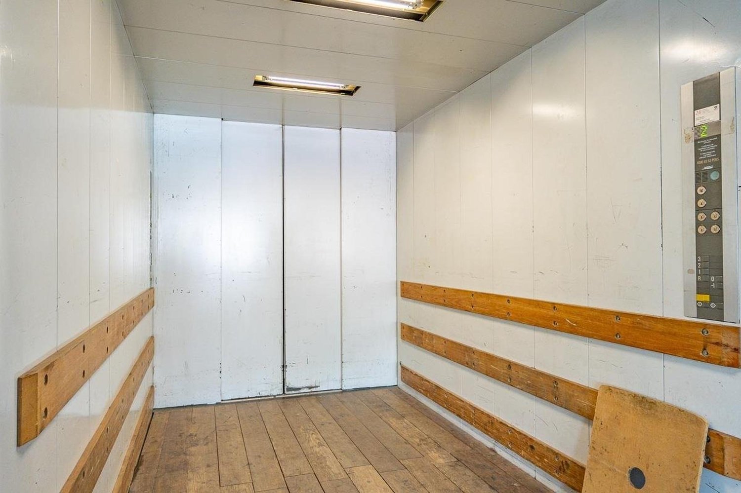 1532m² office, foto 7 di 8