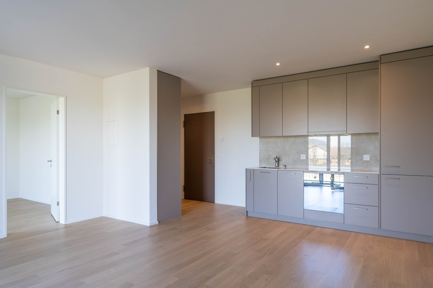 Appartamento di 3 ½ locali, foto 2 di 6