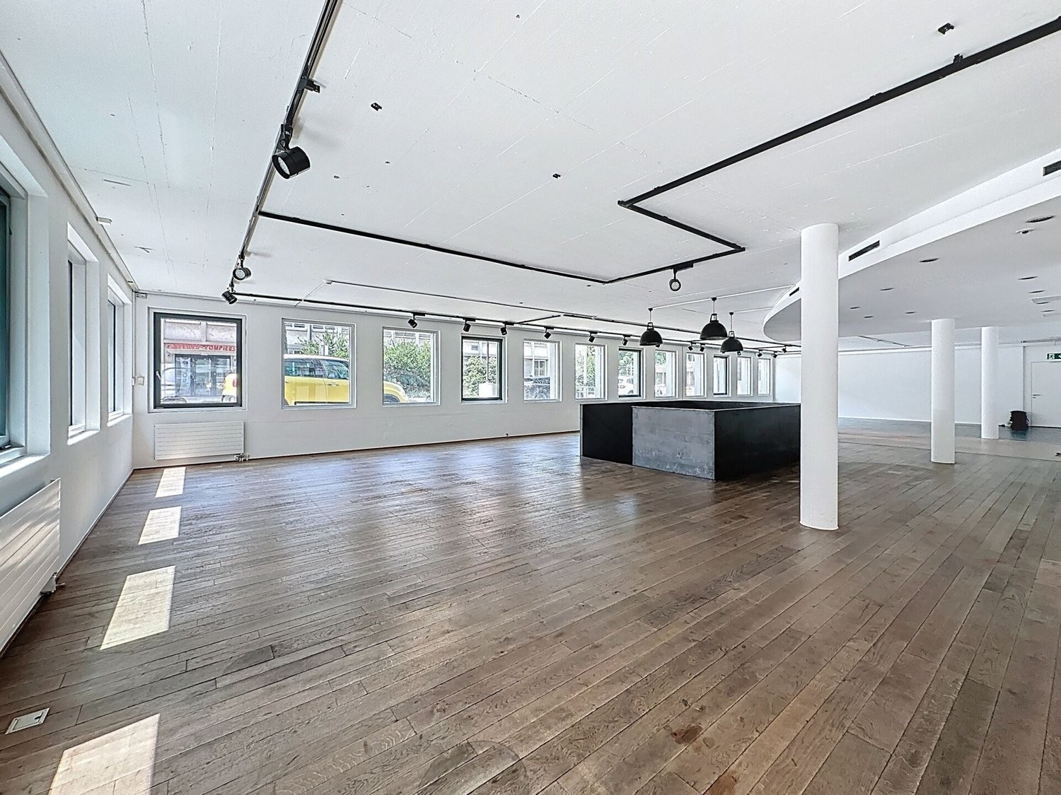 negozio di 380m², foto 5 di 9