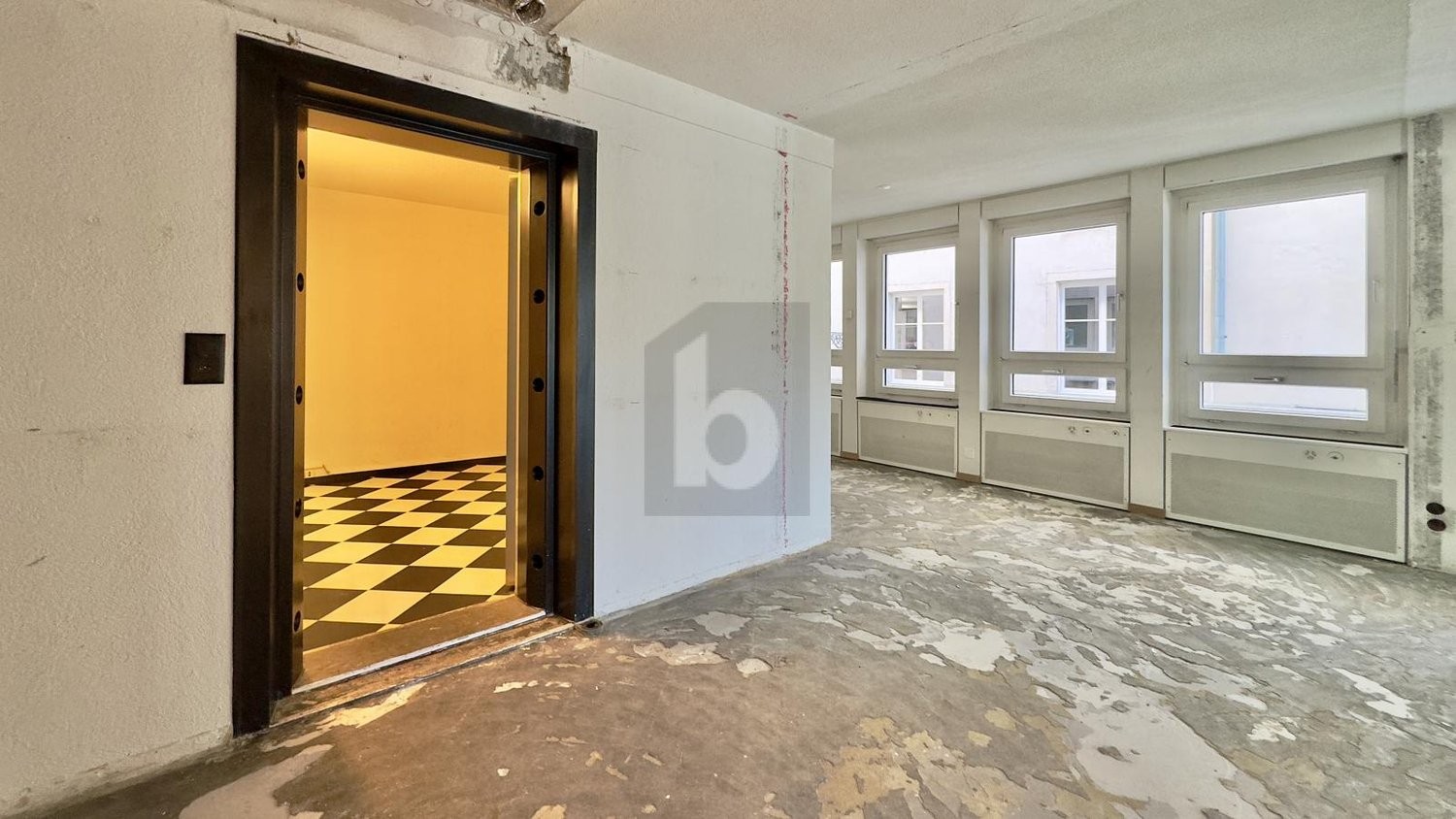 negozio di 80m²
