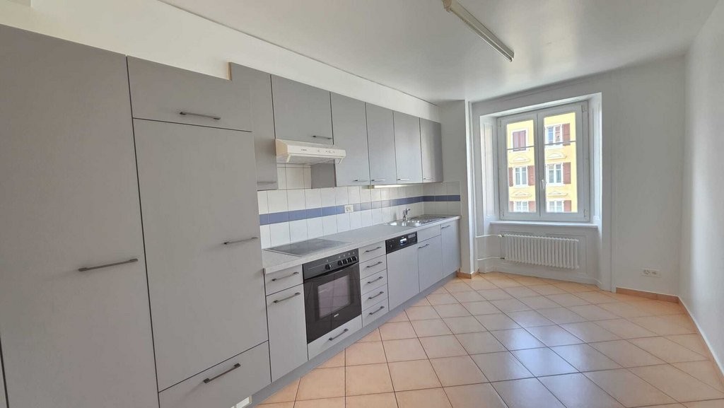 appartamento di 3 locali, foto 1 di 9