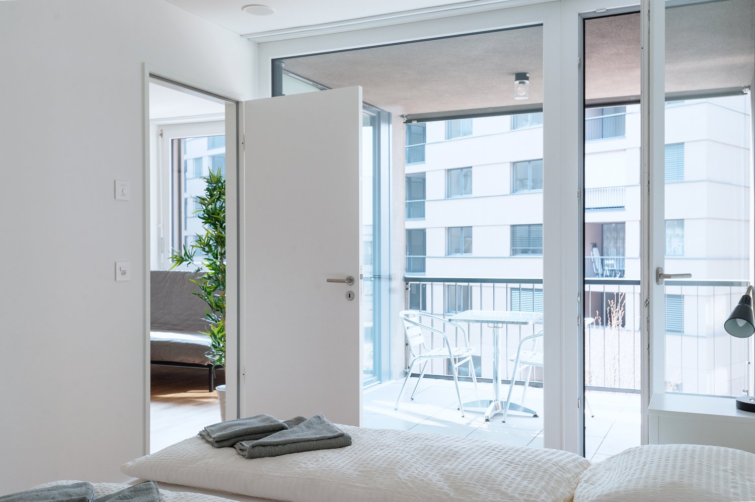 2 ½ rooms furnished flat