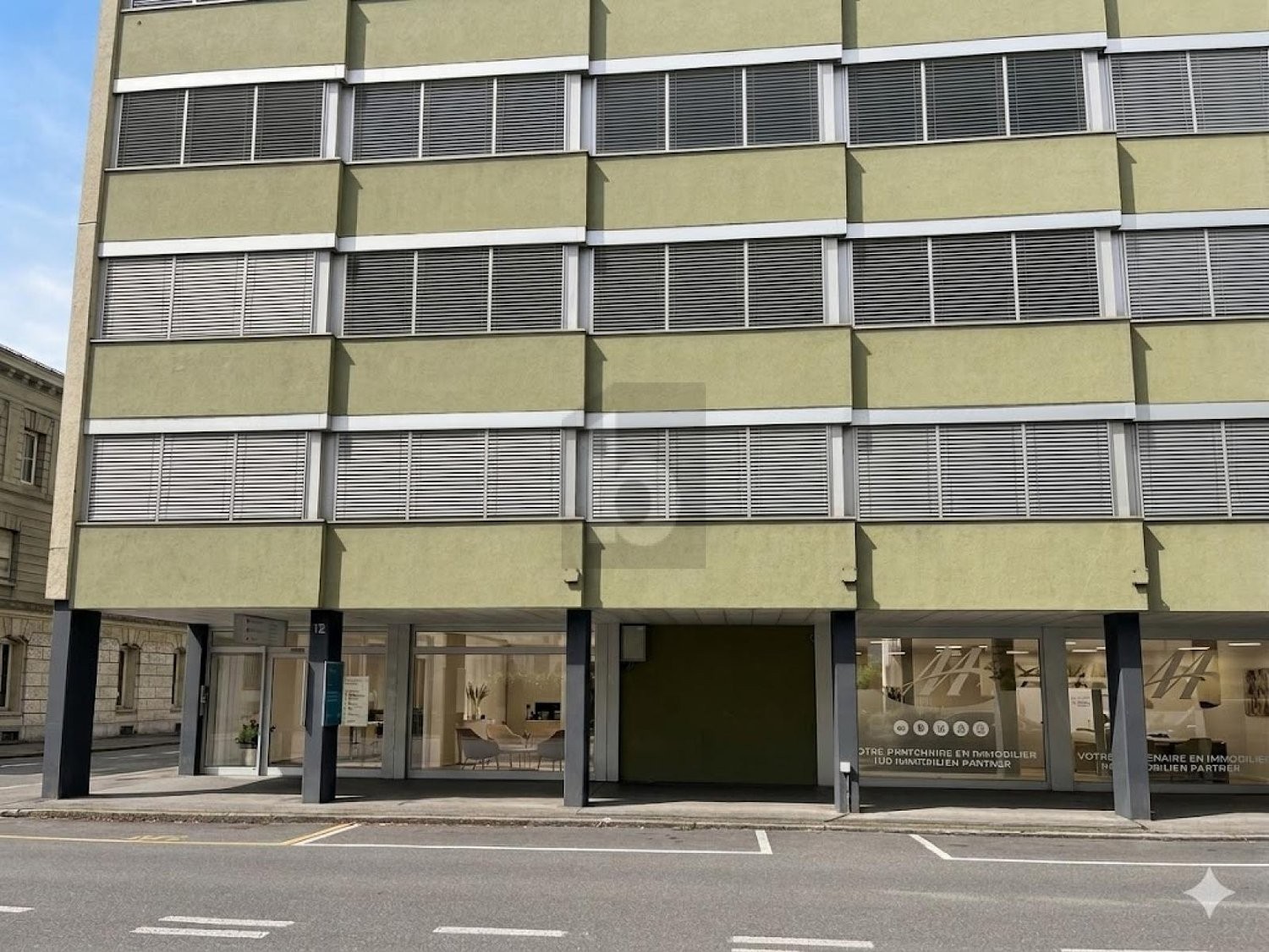 430m² ufficio