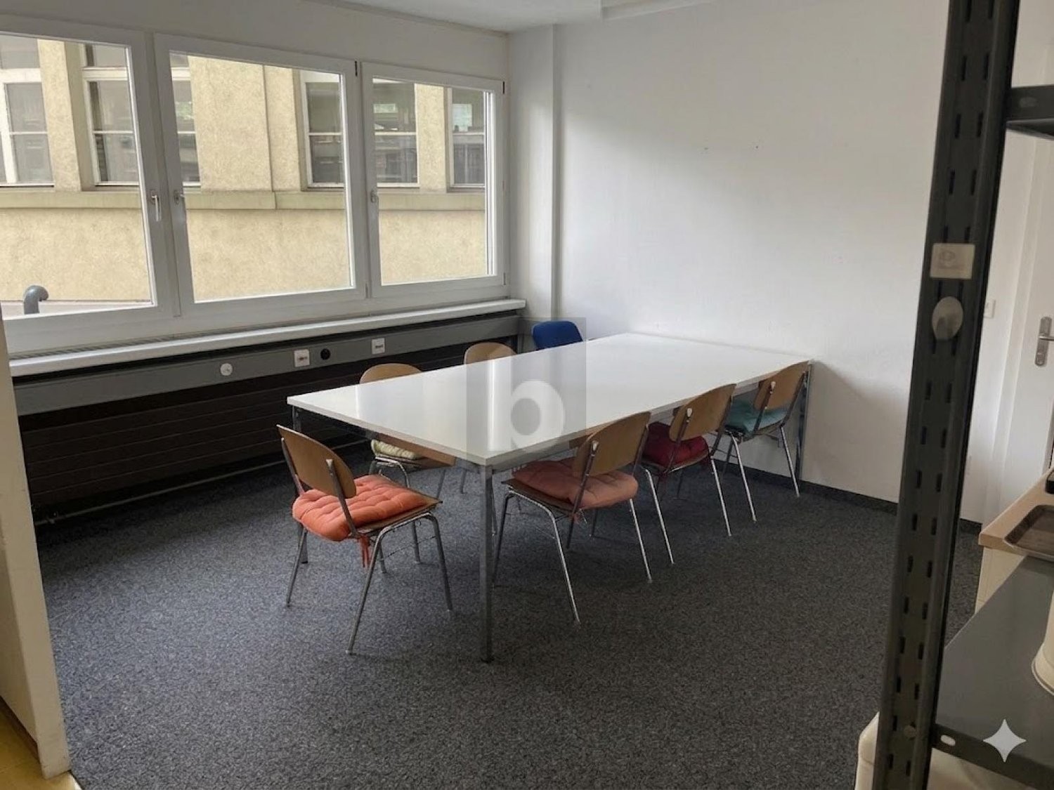 430m² ufficio