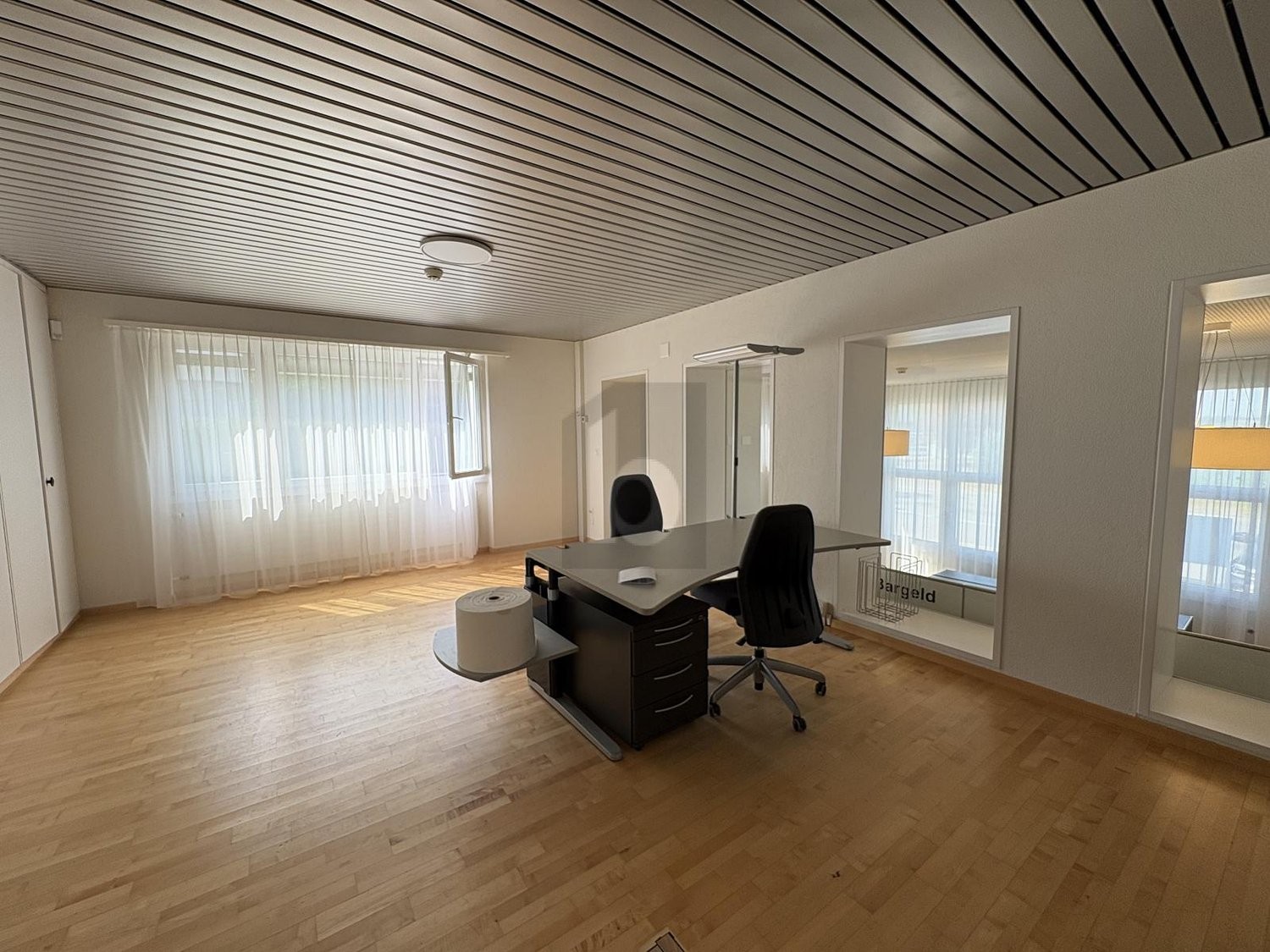 380m² ufficio