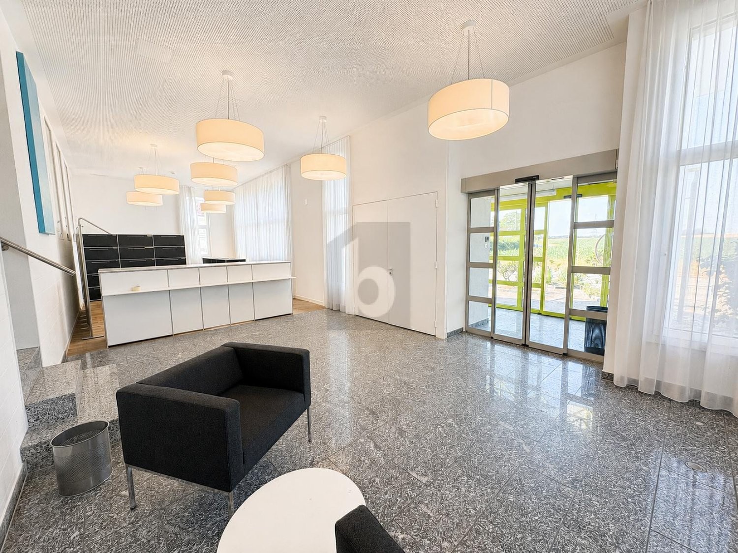 380m² ufficio