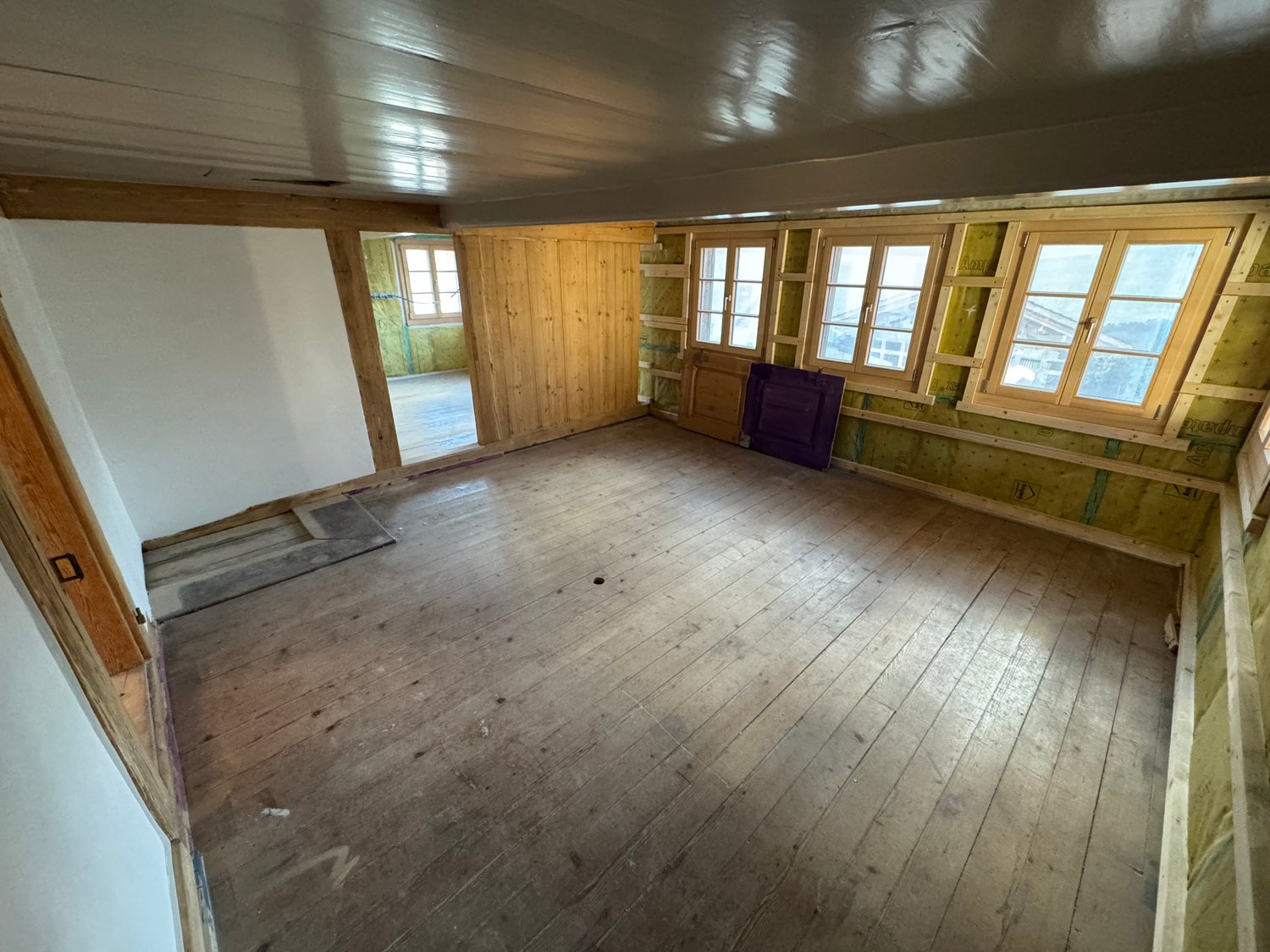155m² office