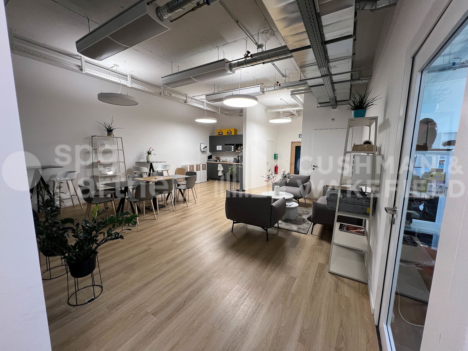ufficio di 298m²