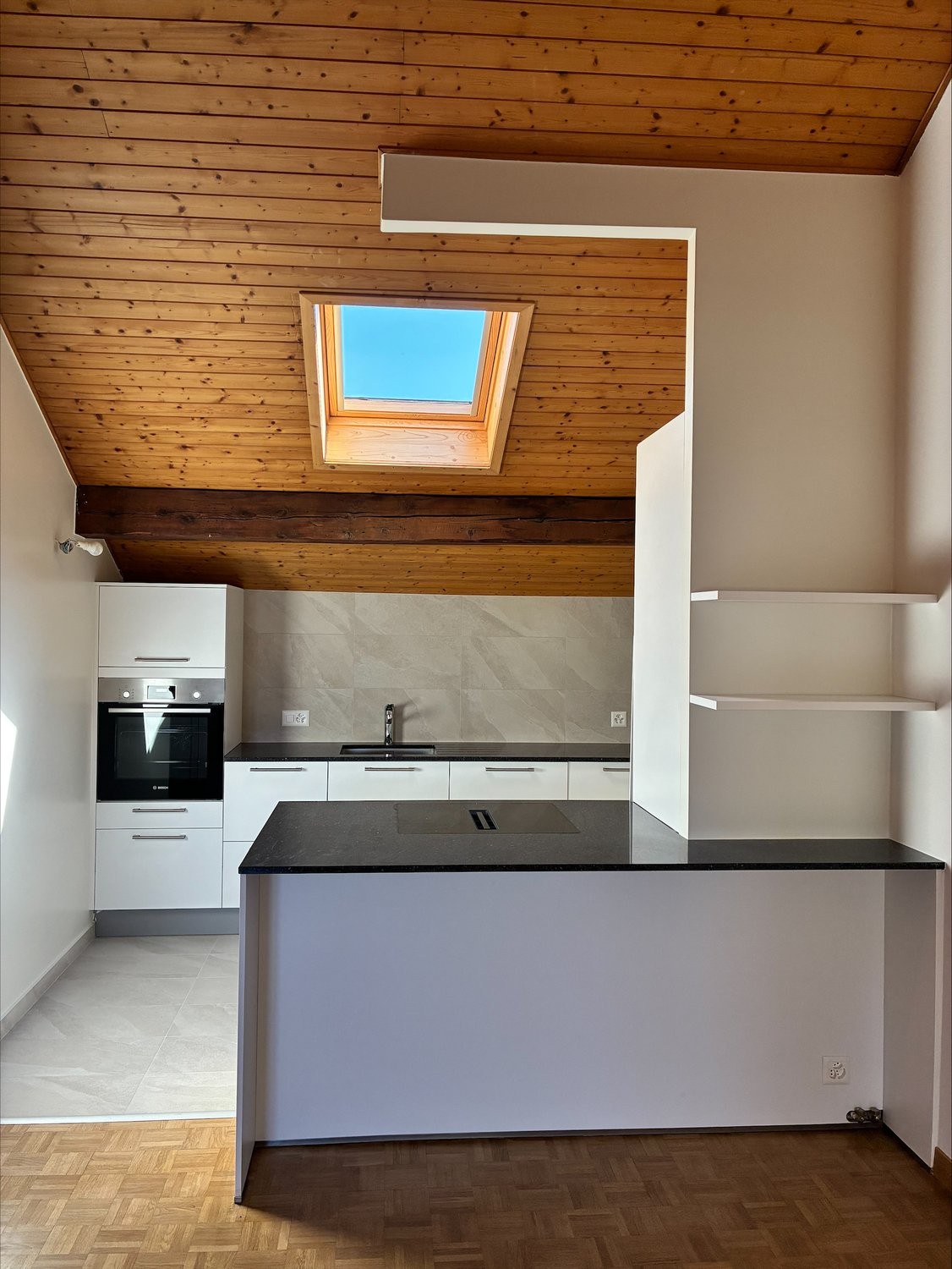 Appartamento di 5 locali, foto 3 di 7