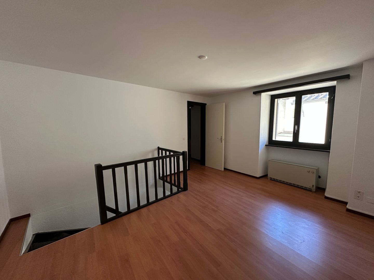 Appartamento di 2 ½ locali, foto 3 di 6