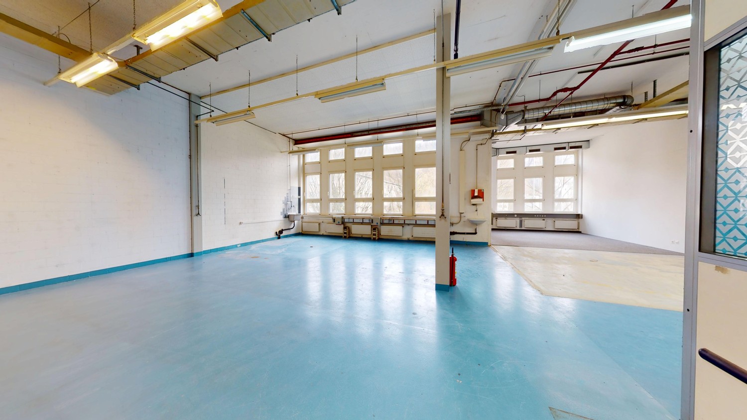 235m² commerciale