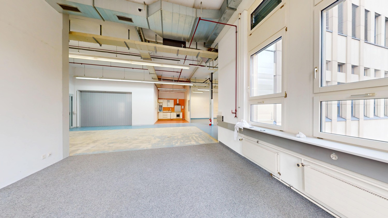 235m² commerciale
