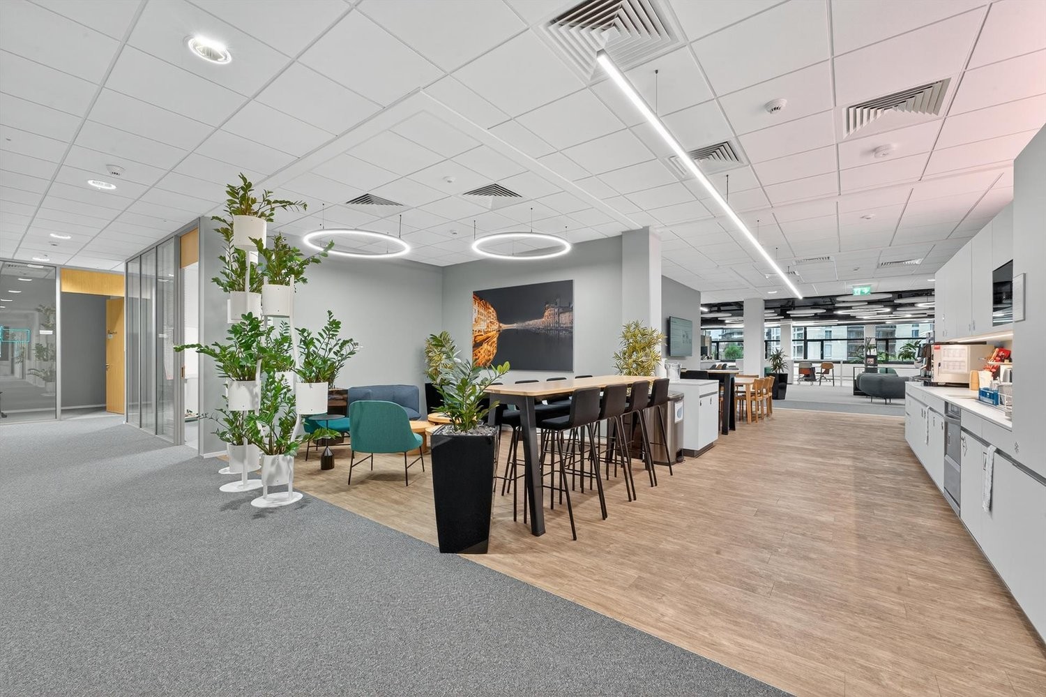 1600m² ufficio