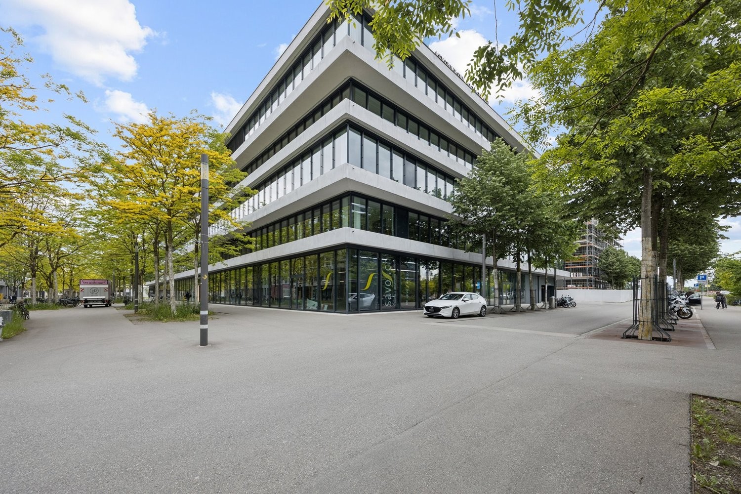 1048m² ufficio, foto 2 di 5