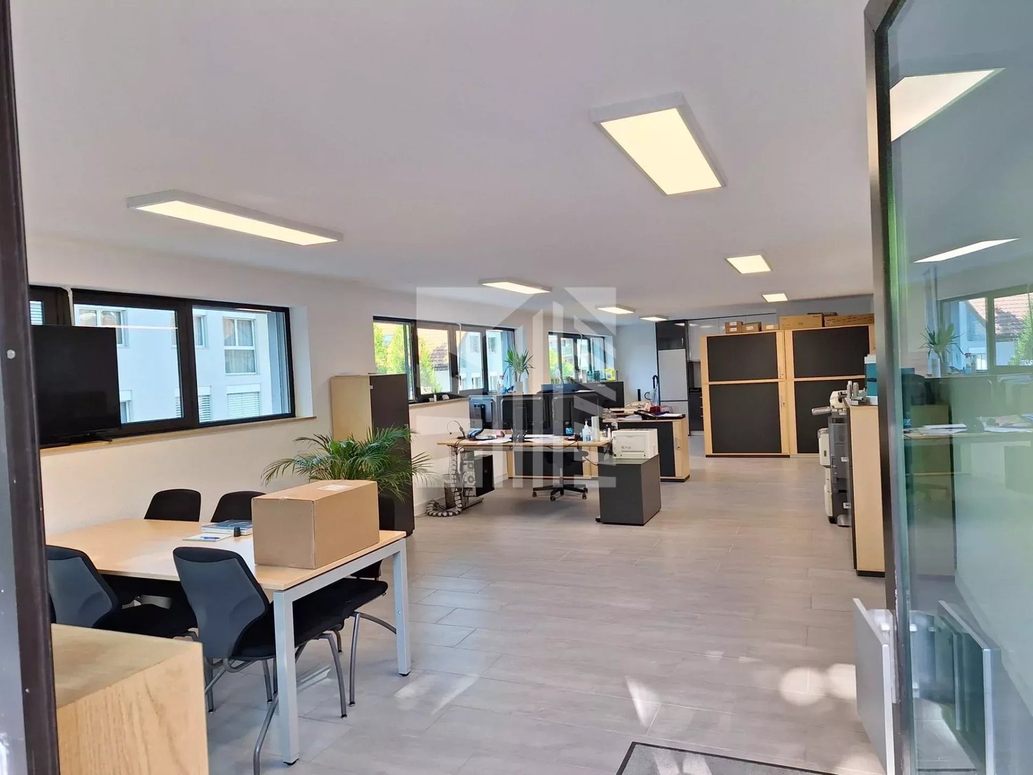 negozio di 70m²