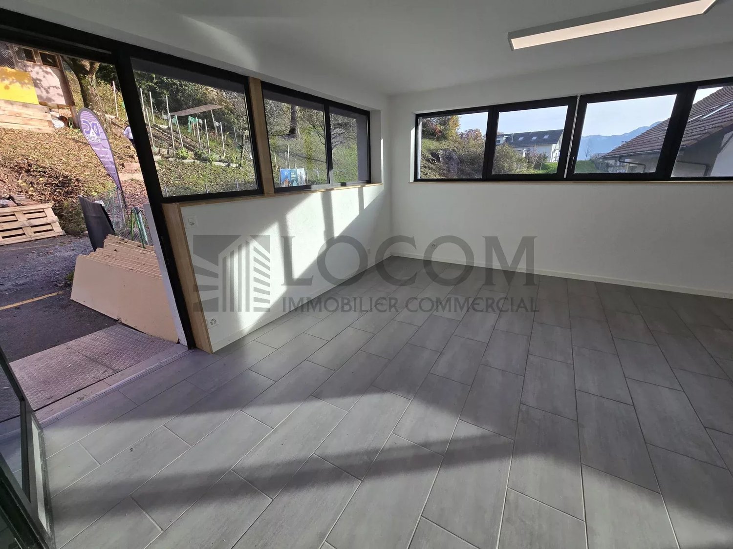 negozio di 70m²
