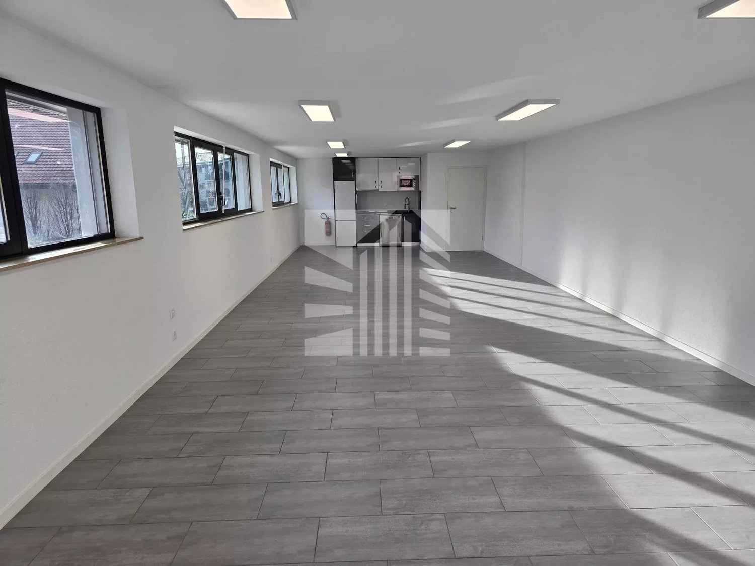 negozio di 70m²