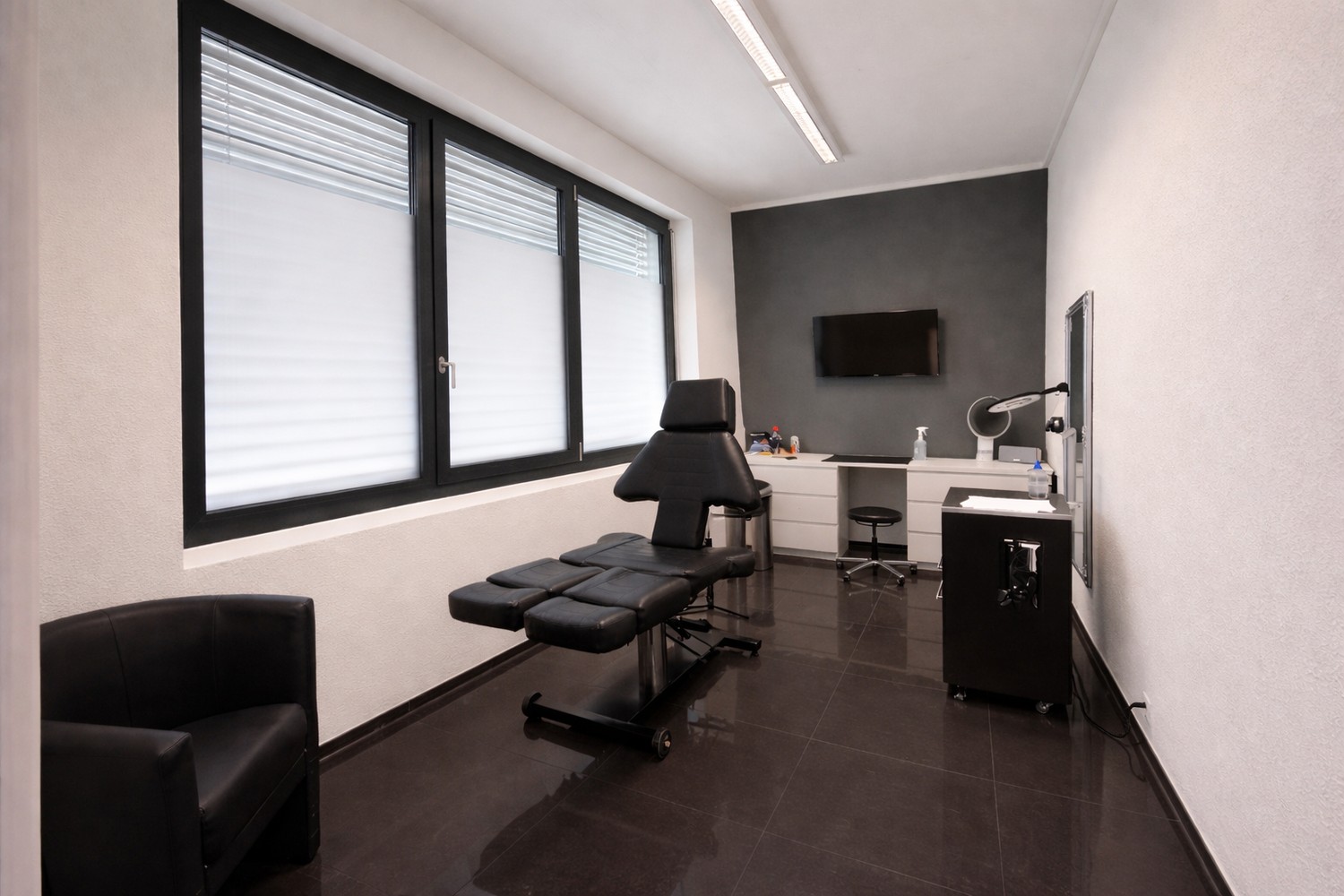 100m² commerciale