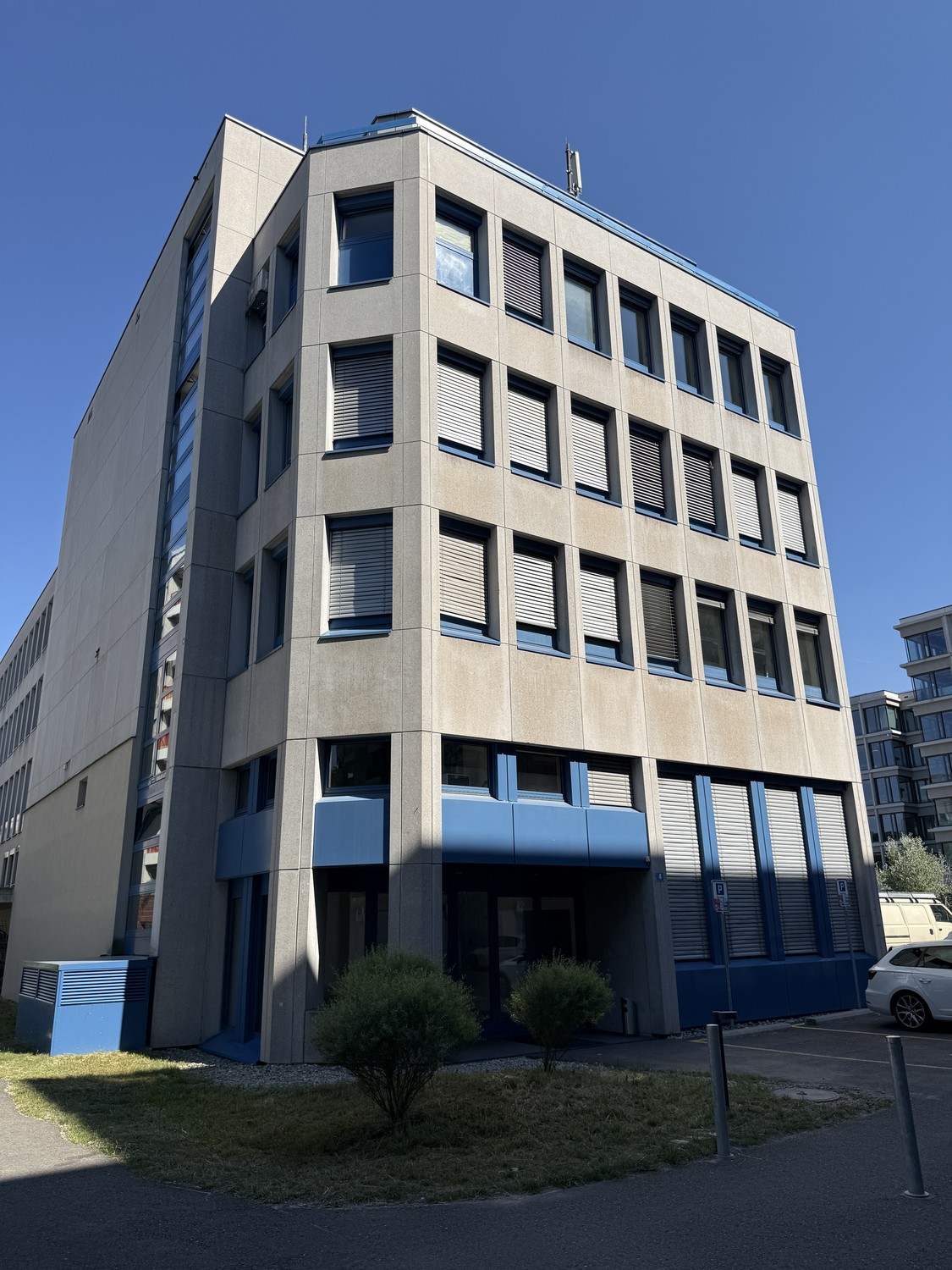 ufficio 71m²