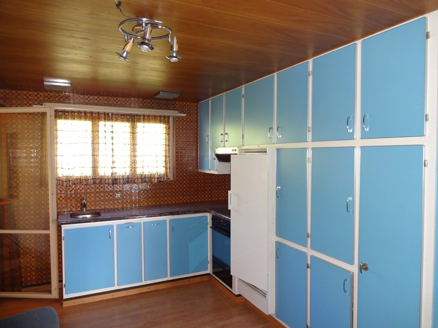 Casa singola di 4 ½ locali, foto 2 di 10