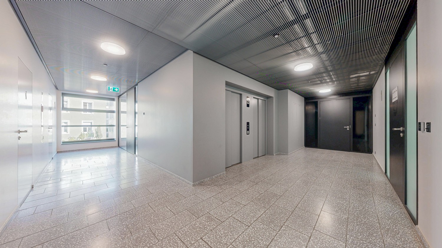670m² ufficio
