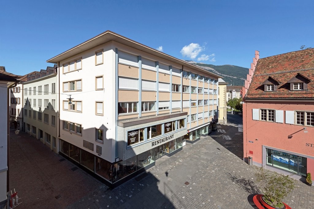negozio di 145m²