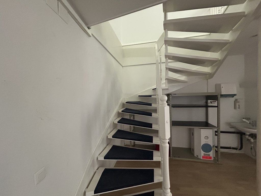 negozio di 145m²