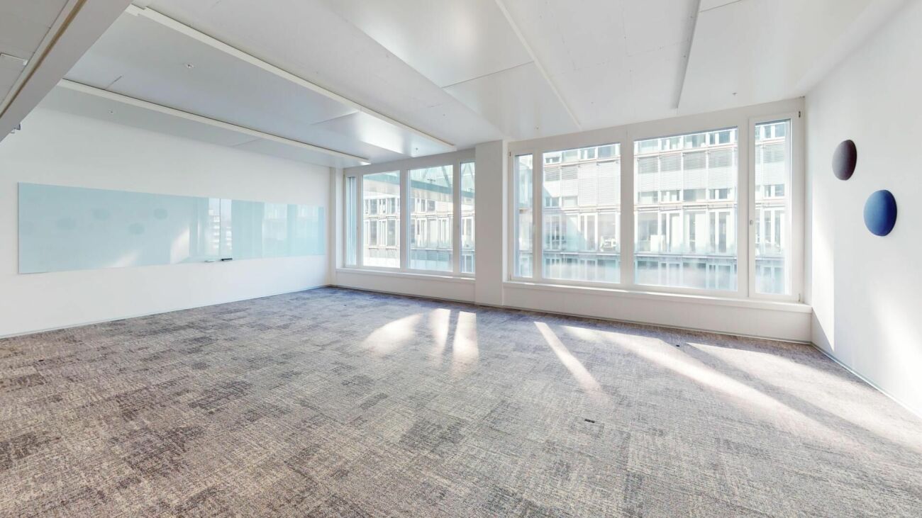 1032m² ufficio