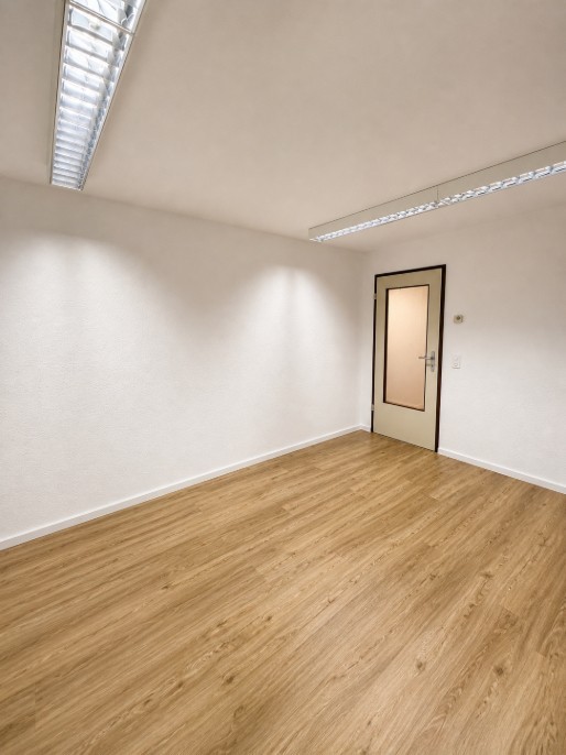 15m² office