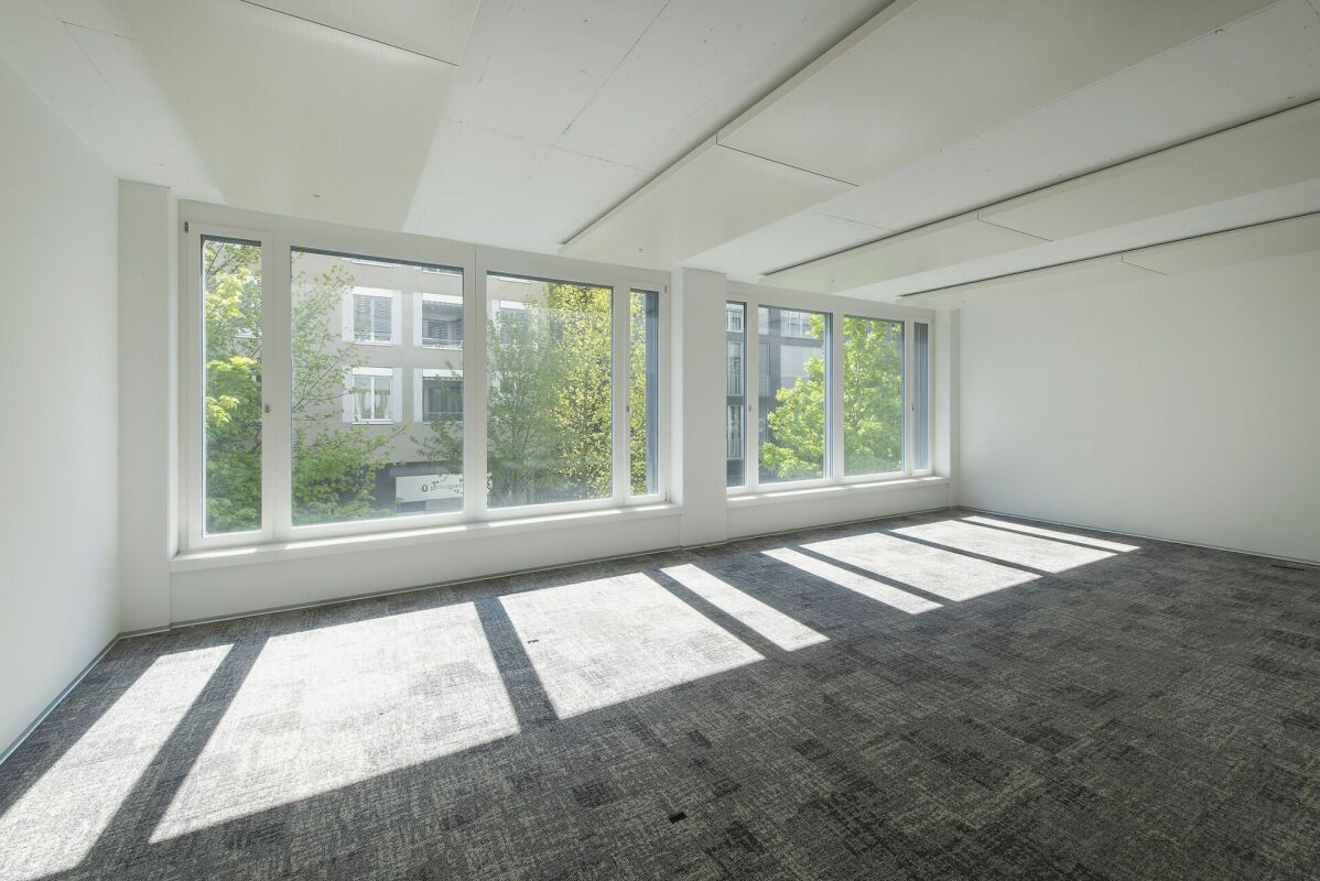 3817m² ufficio