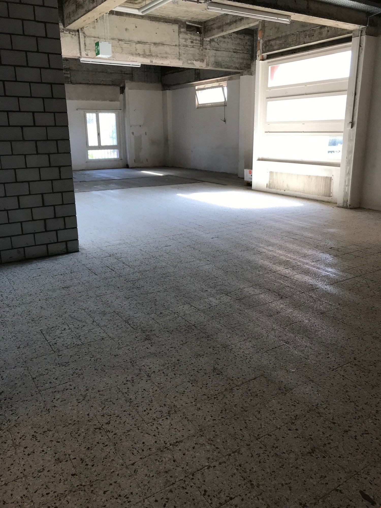 Oggetto industriale di 120m²
