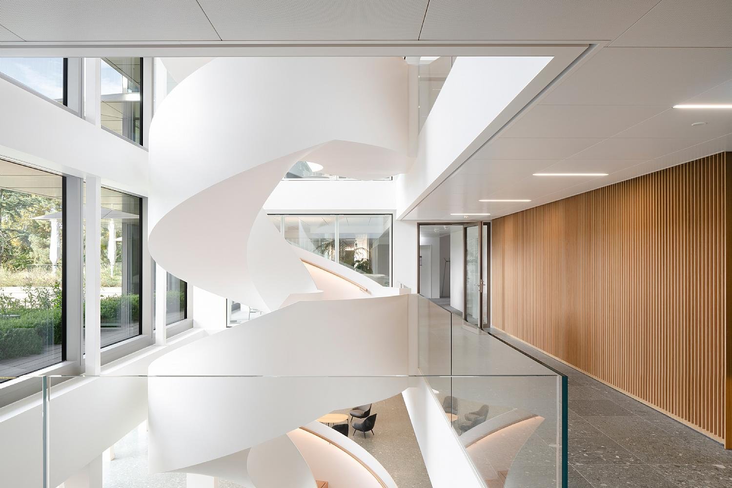 1451m² ufficio