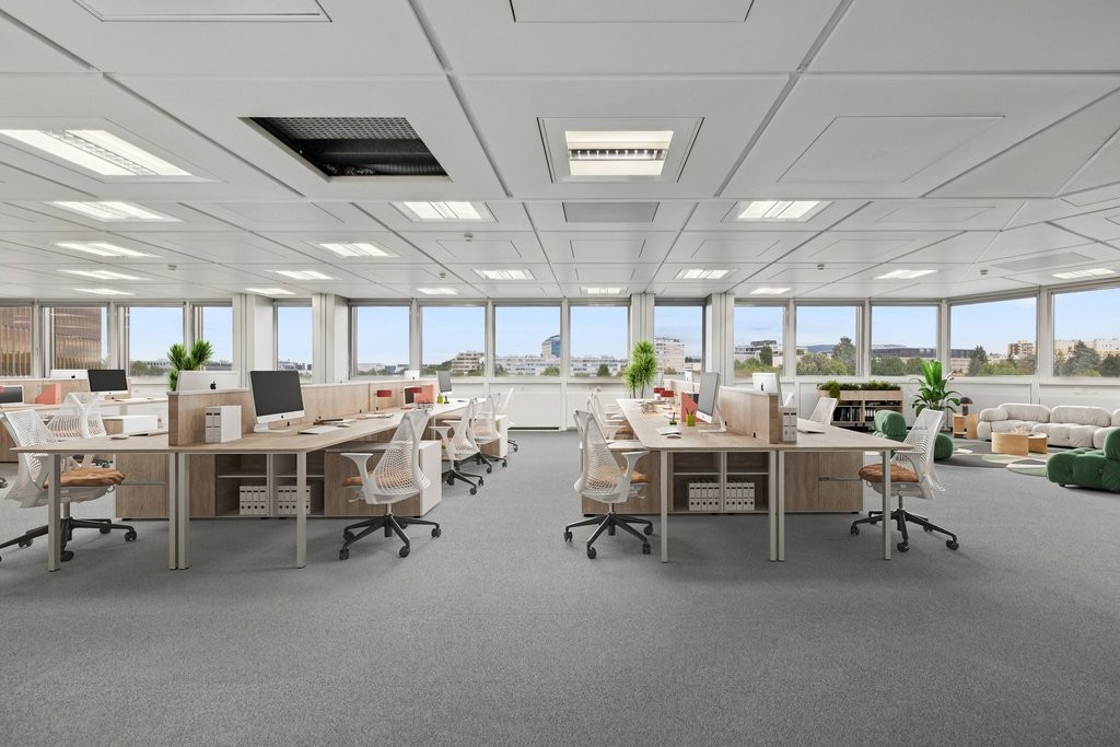 417m² ufficio, foto 3 di 9