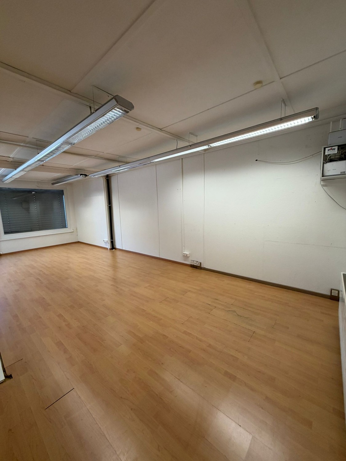Negozio di 240m²