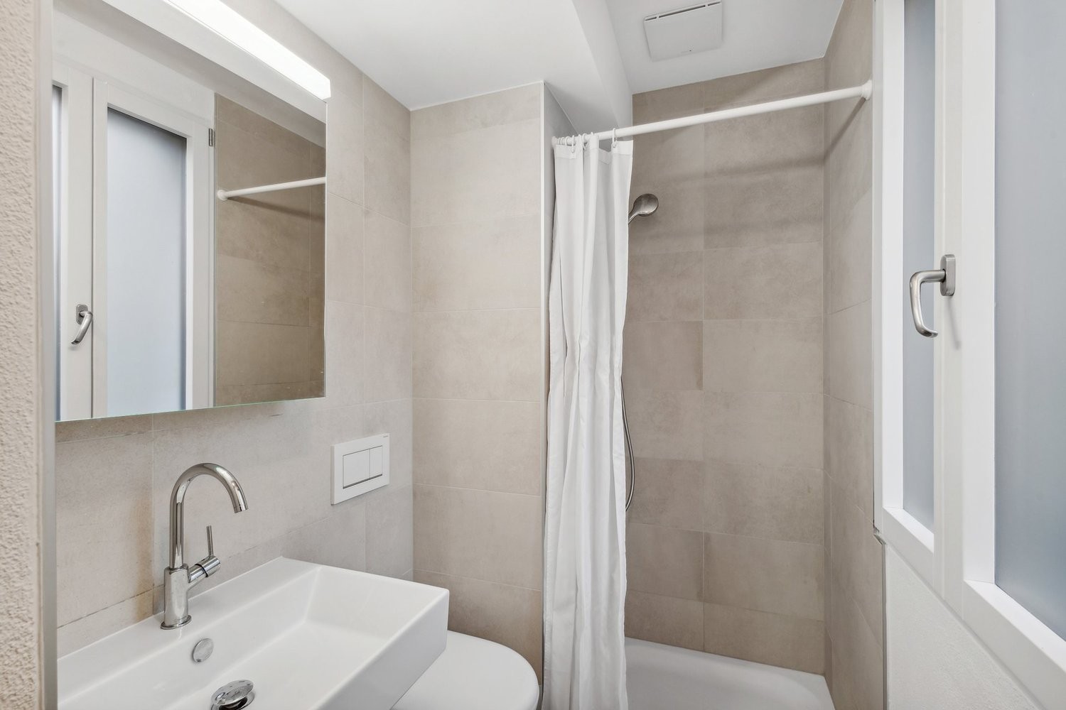 2 room apartment, foto 6 di 9