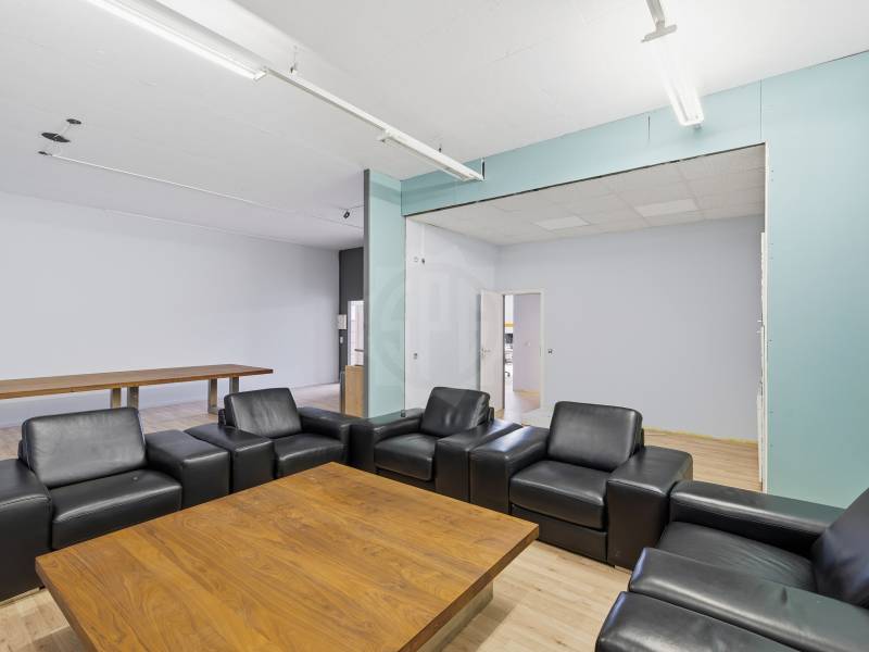 348m² ufficio