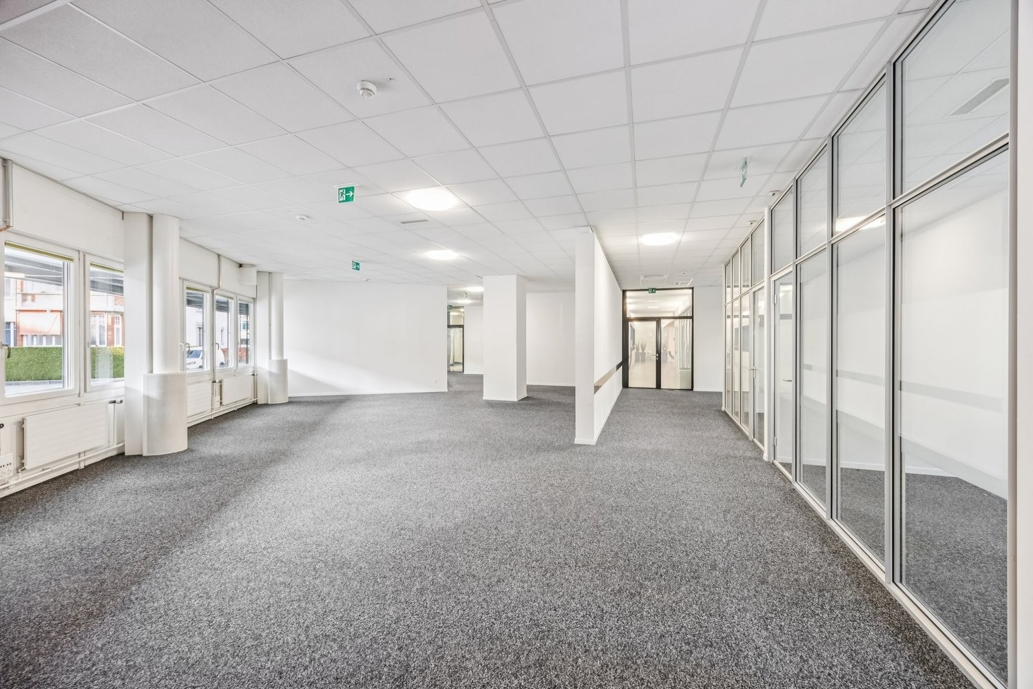 5000m² office, foto 10 di 10
