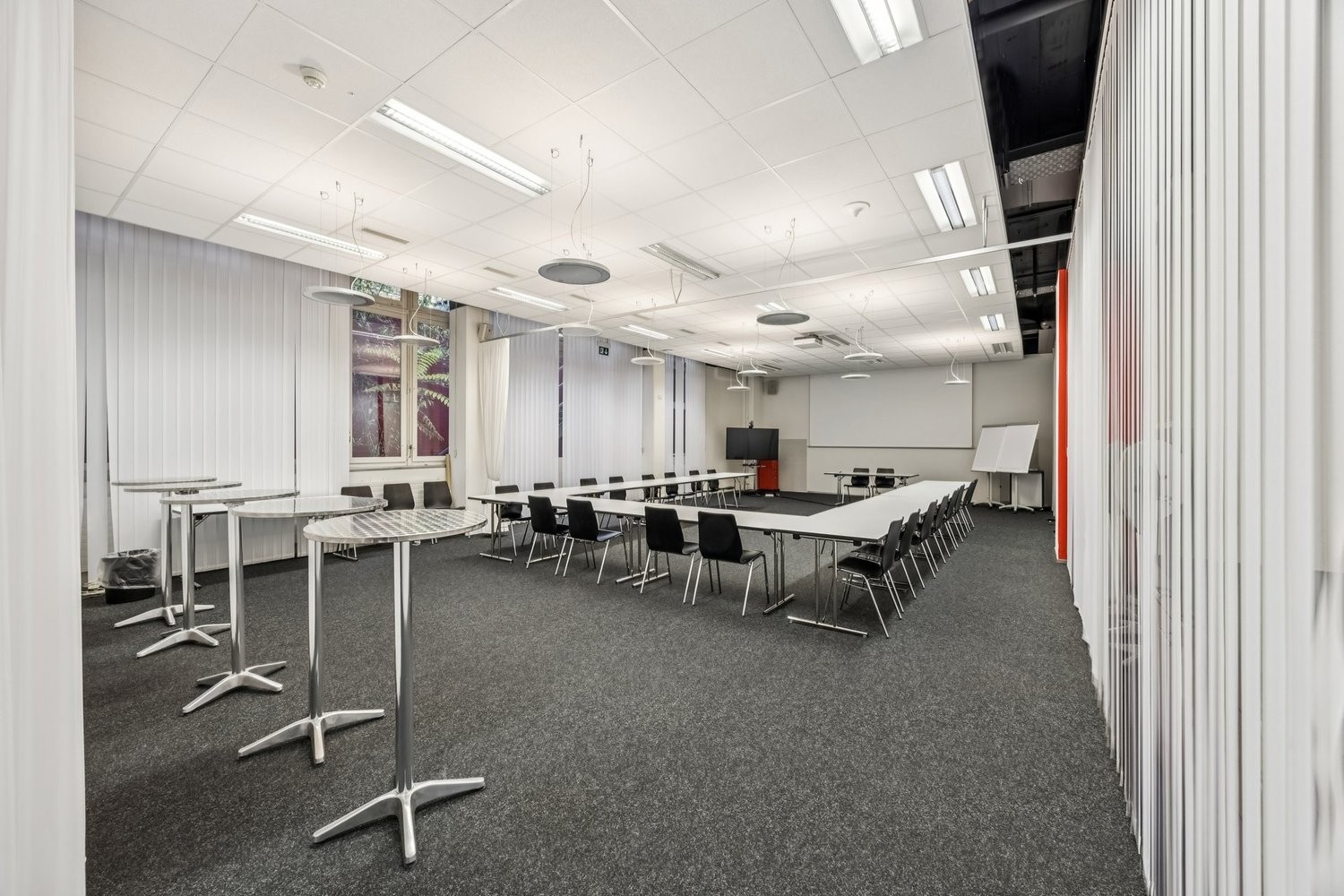 5000m² office, foto 9 di 10