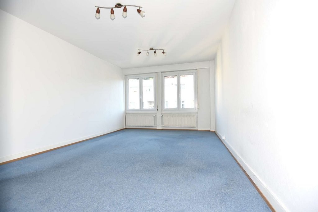 80m² Büro
