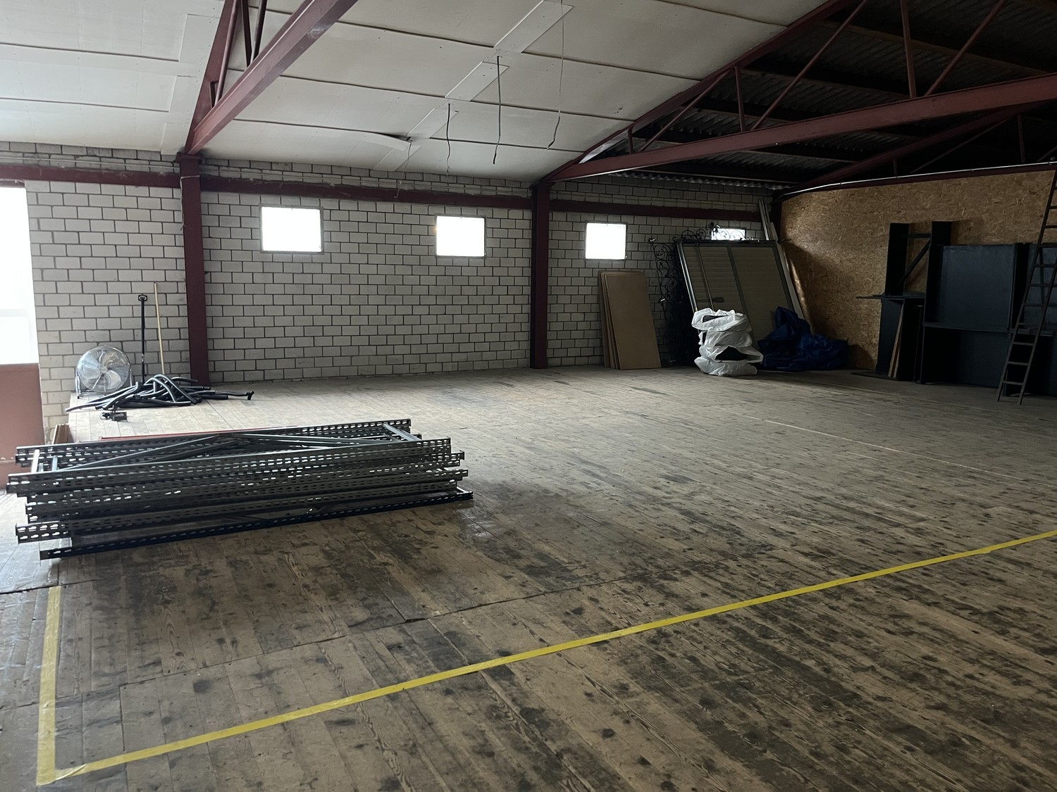 80m² commerciale