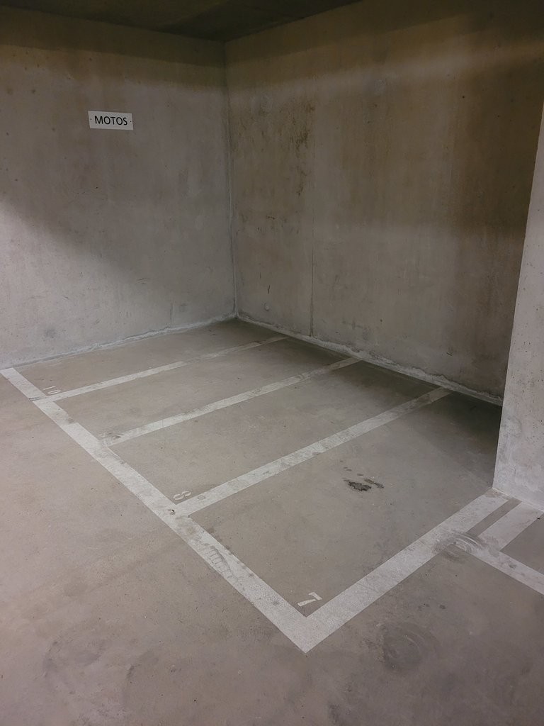 Posti auto coperti per biciclette, foto 3 di 3